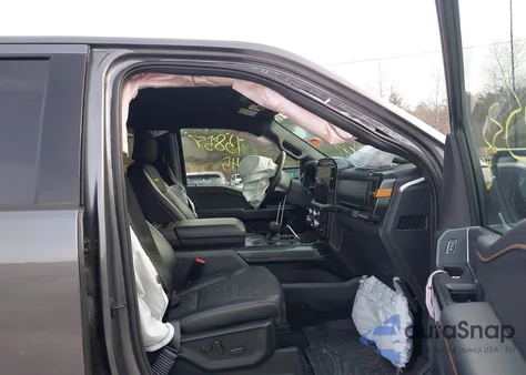 2023 Ford F-150 Tremor из США, поврежденный, VIN 1FTFW1E5XPFC68094